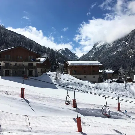 Studio 4 Pers. Skis Aux Pieds 70300 Daire *